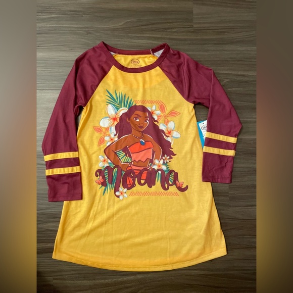 Disney Collection Girls Moana Maroon and Yellow Nightgown size 5/6-NWT - Picture 1 of 7
